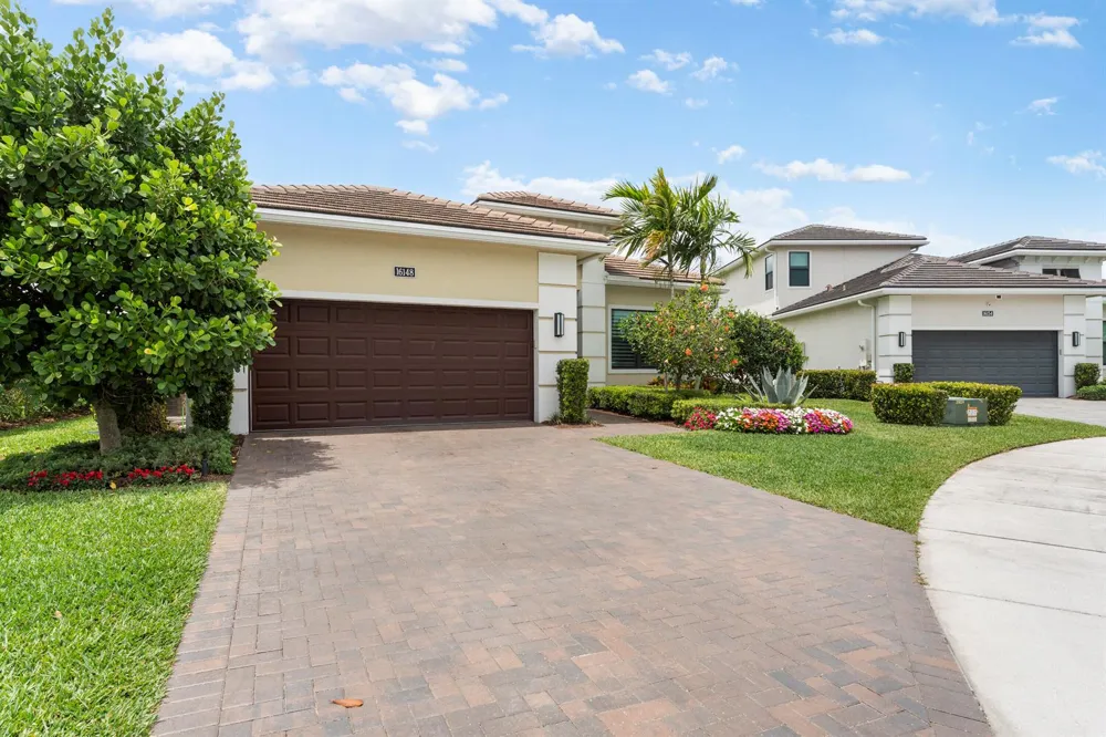 16148 Key Biscayne Lane Westlake, FL 33470