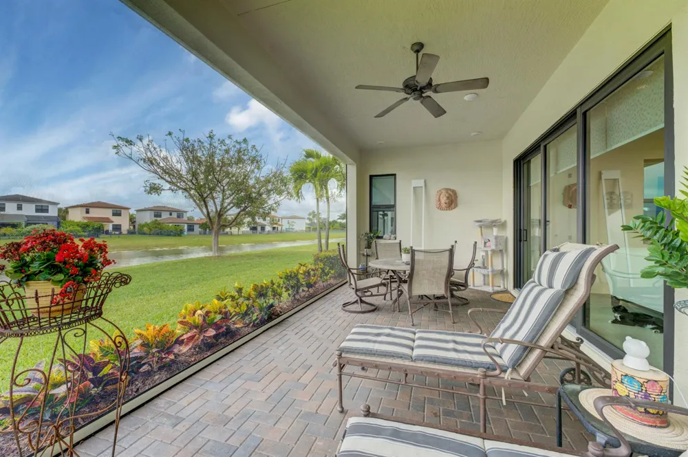 16148 Key Biscayne Lane Westlake, FL 33470