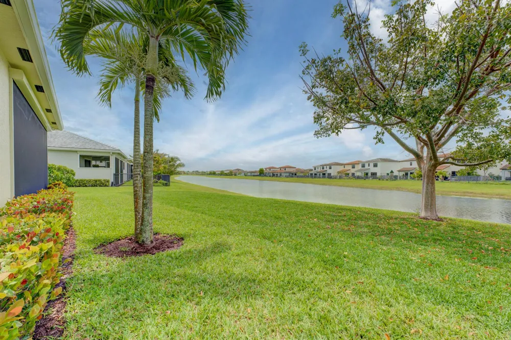 16148 Key Biscayne Lane Westlake, FL 33470
