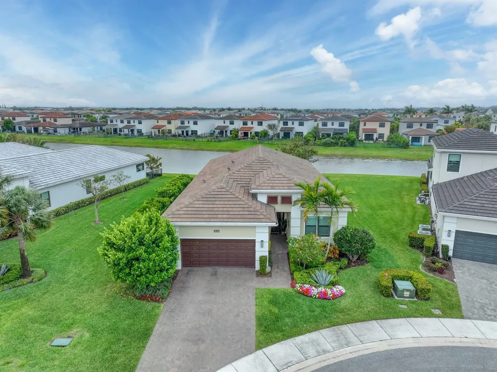 16148 Key Biscayne Lane Westlake, FL 33470