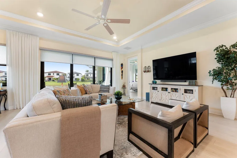 16148 Key Biscayne Lane Westlake, FL 33470