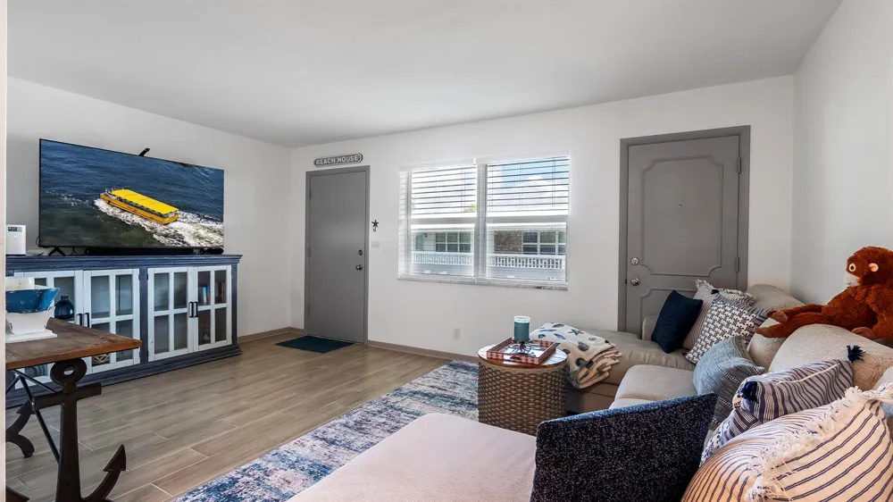 228 Hibiscus Avenue #233 Lauderdale By The Sea, FL 33308