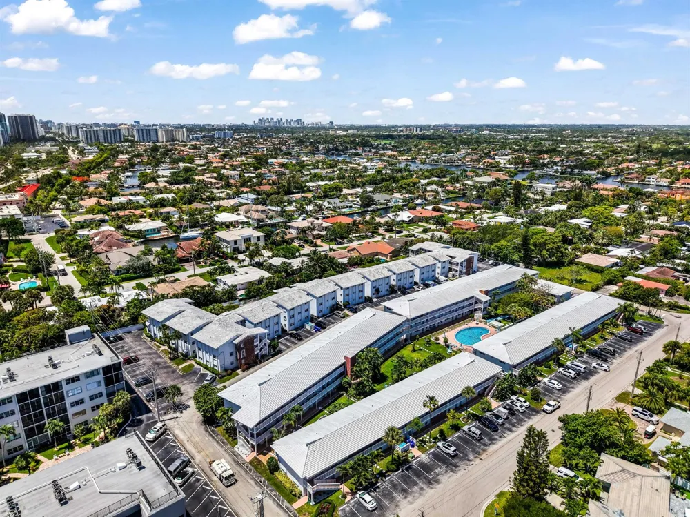 228 Hibiscus Avenue #233 Lauderdale By The Sea, FL 33308