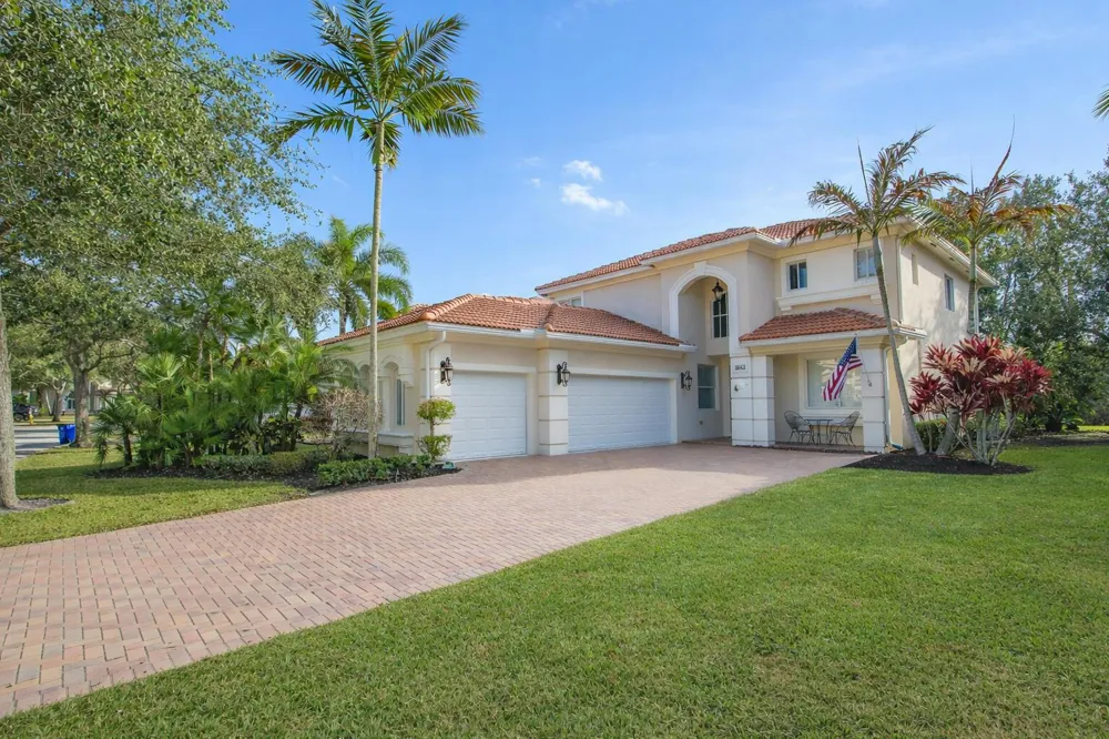 5962 SW Bald Eagle Drive Palm City, FL 34990