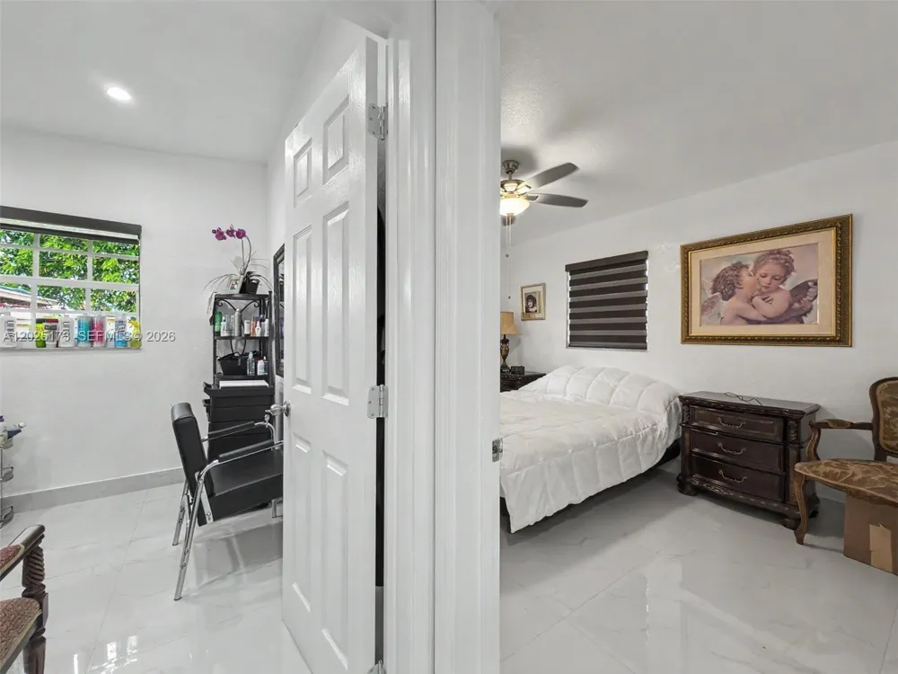 1901 NW 153rd St Miami Gardens, FL 33054