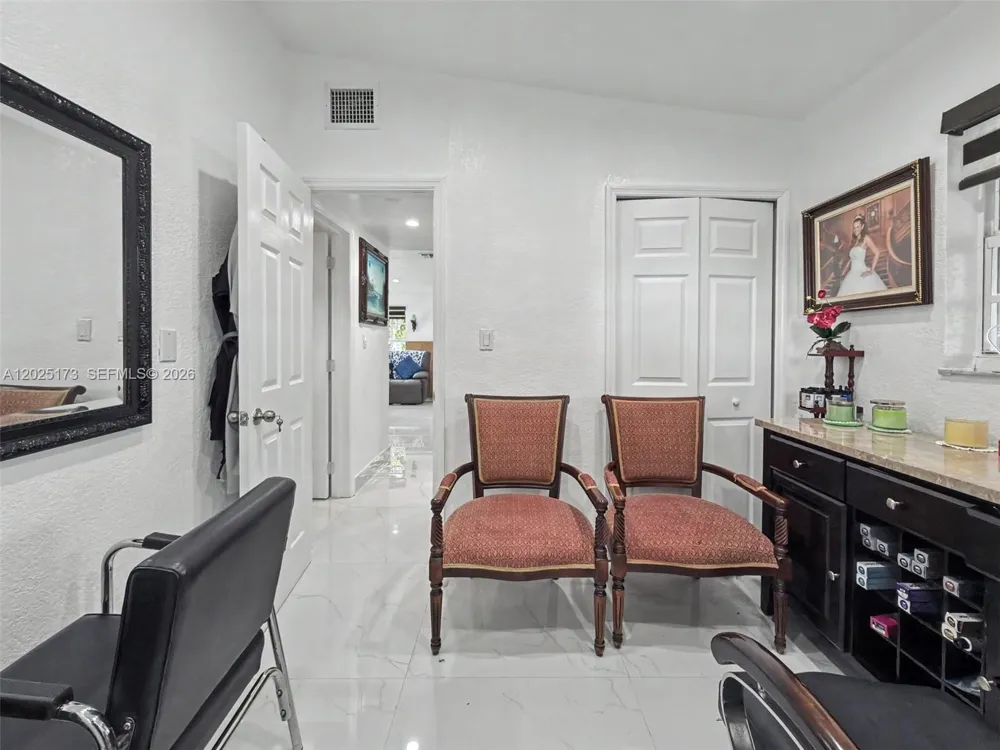 1901 NW 153rd St Miami Gardens, FL 33054