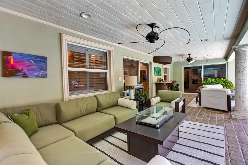 2812 NW 12th Avenue Wilton Manors, FL 33311