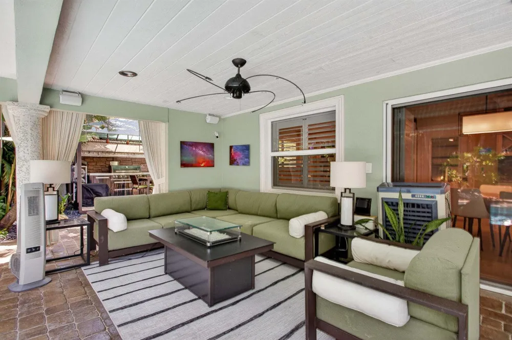 2812 NW 12th Avenue Wilton Manors, FL 33311