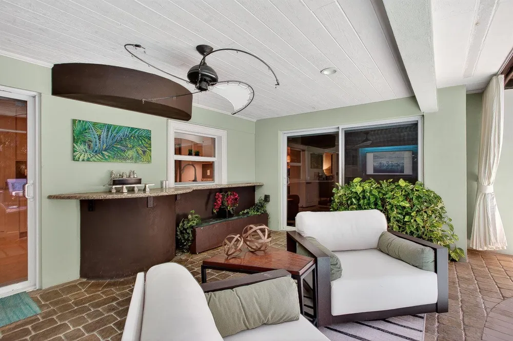 2812 NW 12th Avenue Wilton Manors, FL 33311