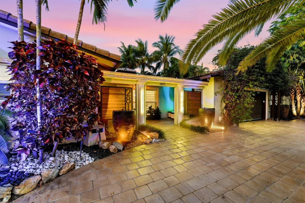 2812 NW 12th Avenue Wilton Manors, FL 33311