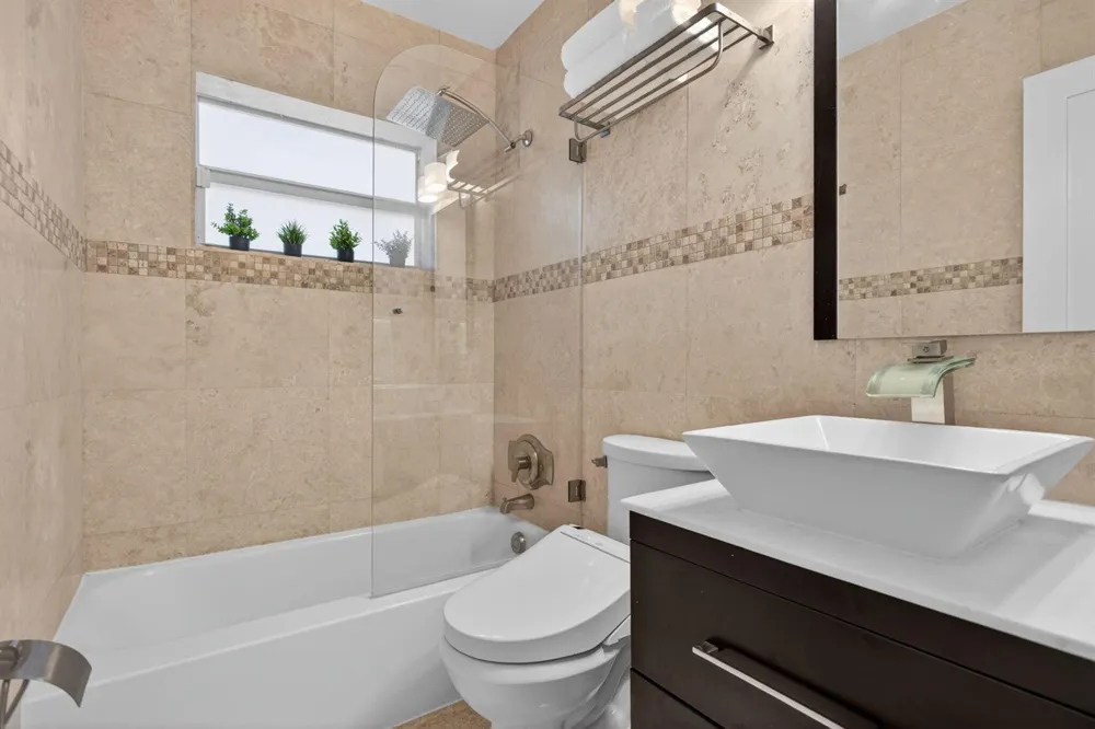 2812 NW 12th Avenue Wilton Manors, FL 33311