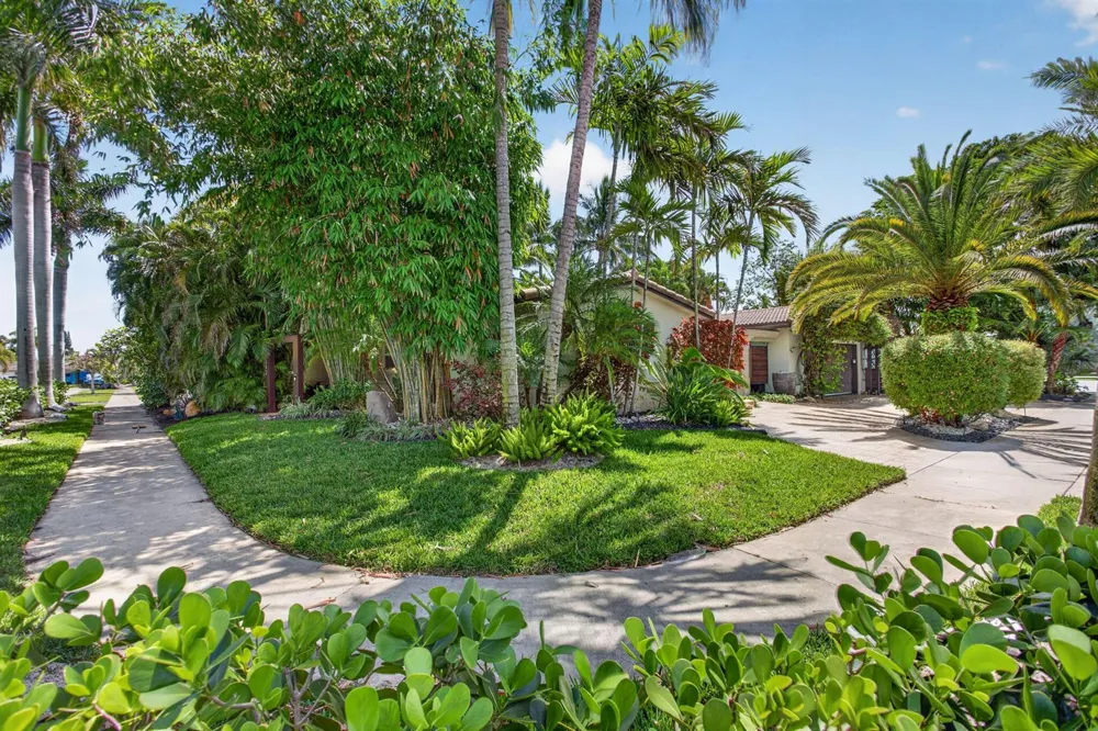 2812 NW 12th Avenue Wilton Manors, FL 33311