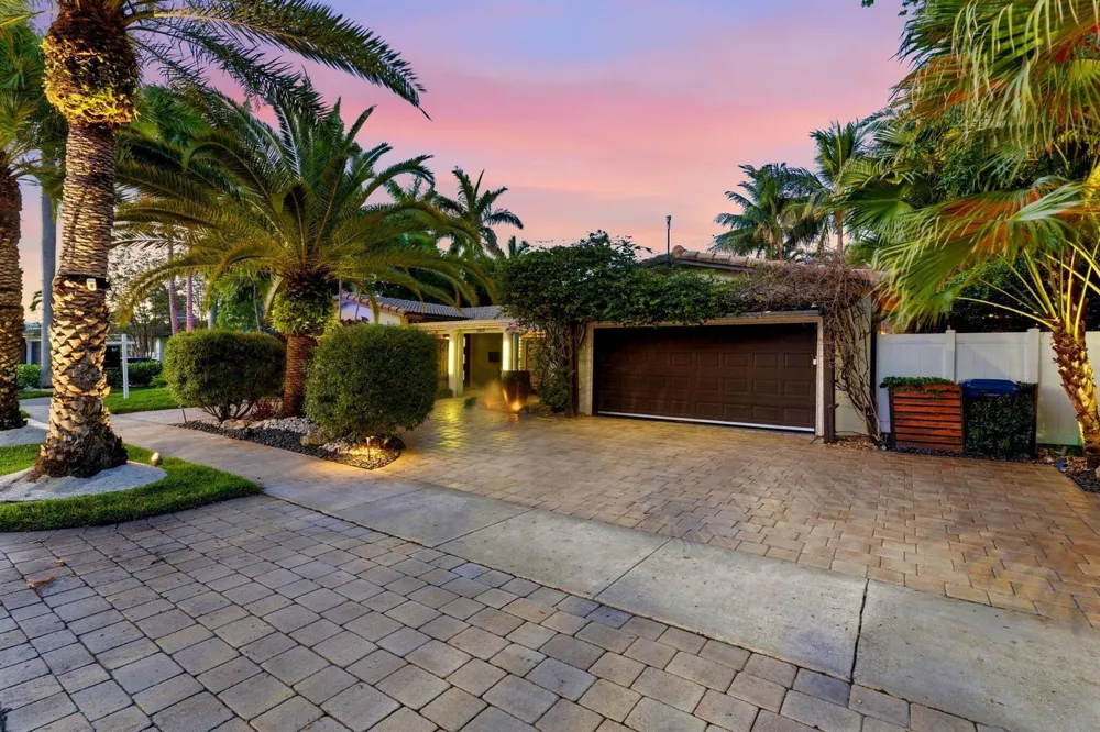 2812 NW 12th Avenue Wilton Manors, FL 33311