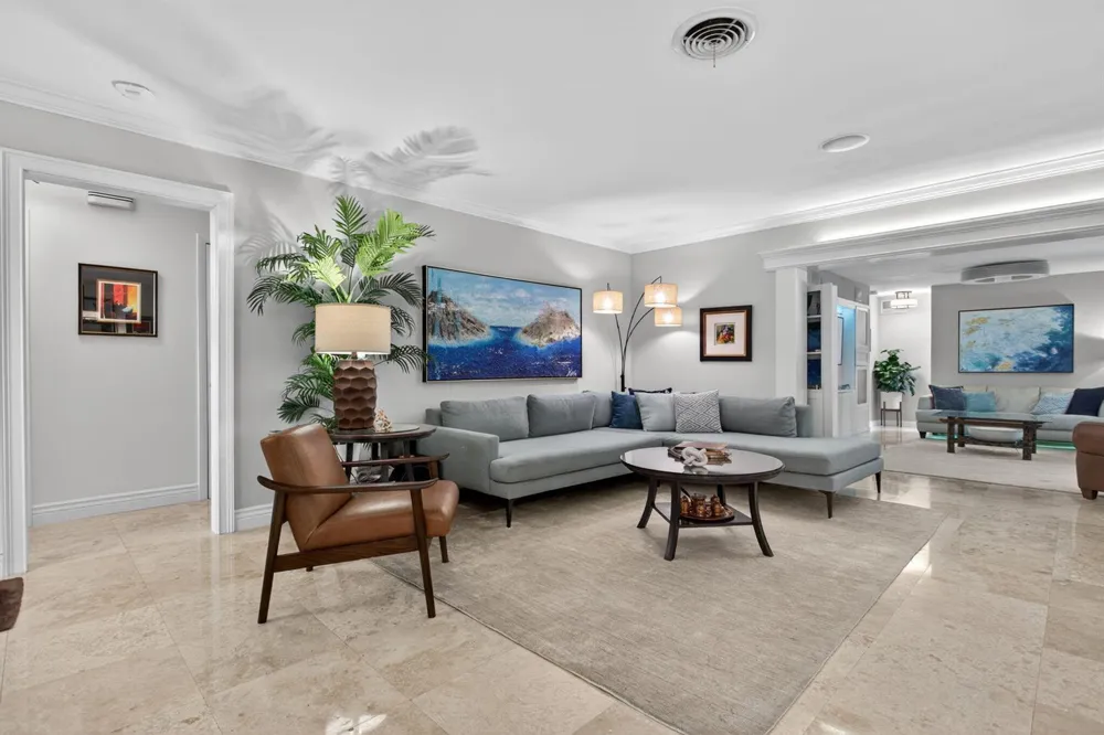 2812 NW 12th Avenue Wilton Manors, FL 33311