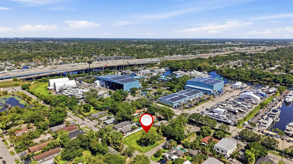2009 SW 18th Avenue Fort Lauderdale, FL 33315