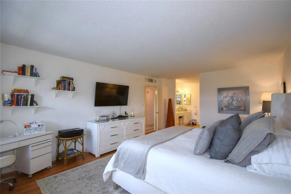 5100 Ocean Boulevard #516 Lauderdale By The Sea, FL 33308