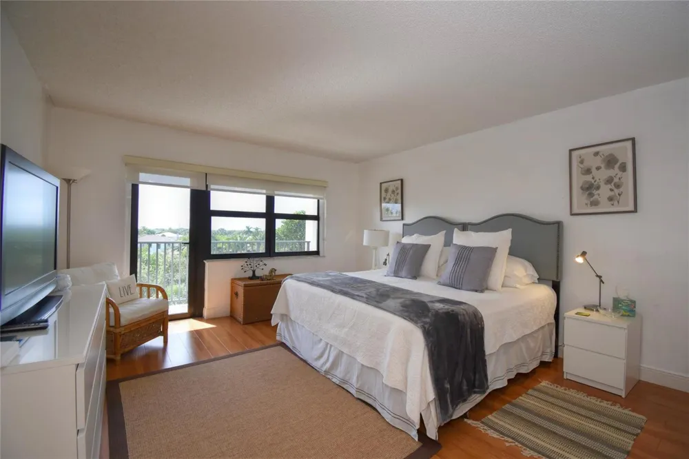 5100 Ocean Boulevard #516 Lauderdale By The Sea, FL 33308