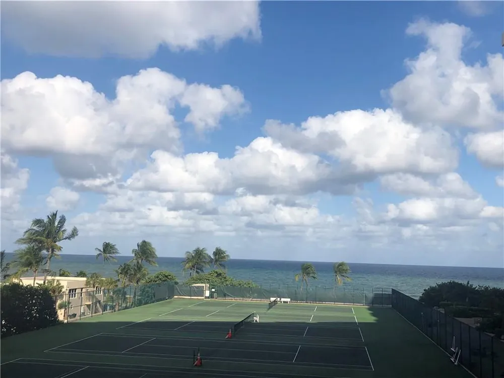 5100 Ocean Boulevard #516 Lauderdale By The Sea, FL 33308