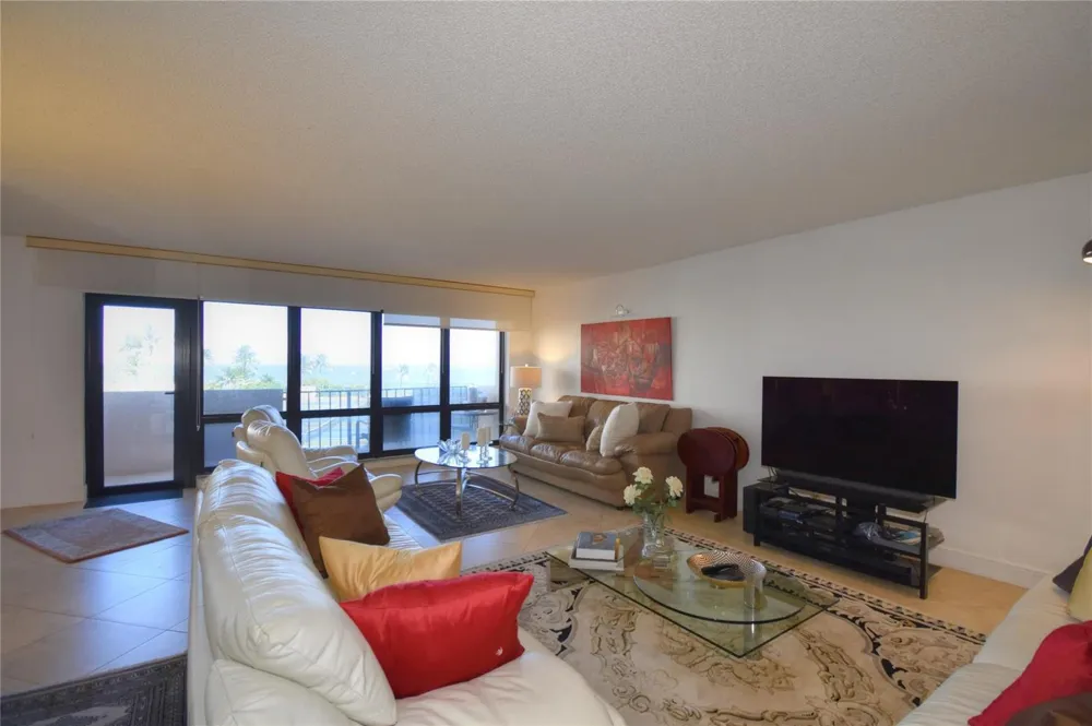 5100 Ocean Boulevard #516 Lauderdale By The Sea, FL 33308