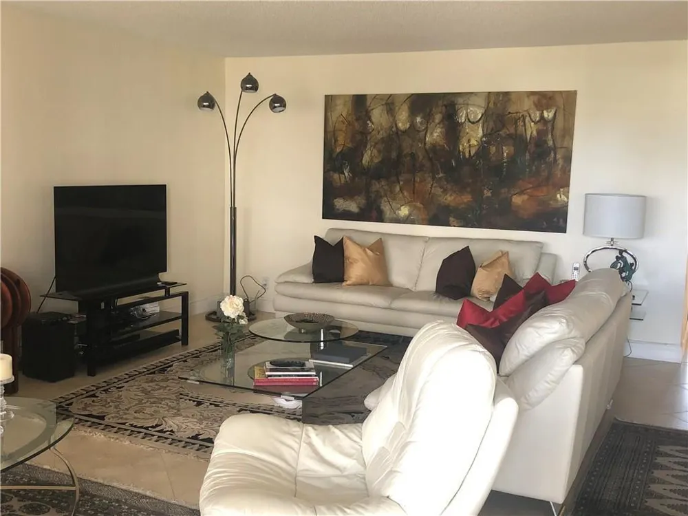 5100 Ocean Boulevard #516 Lauderdale By The Sea, FL 33308