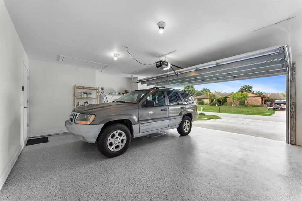 4811 Dorchester Mews Haverhill, FL 33415