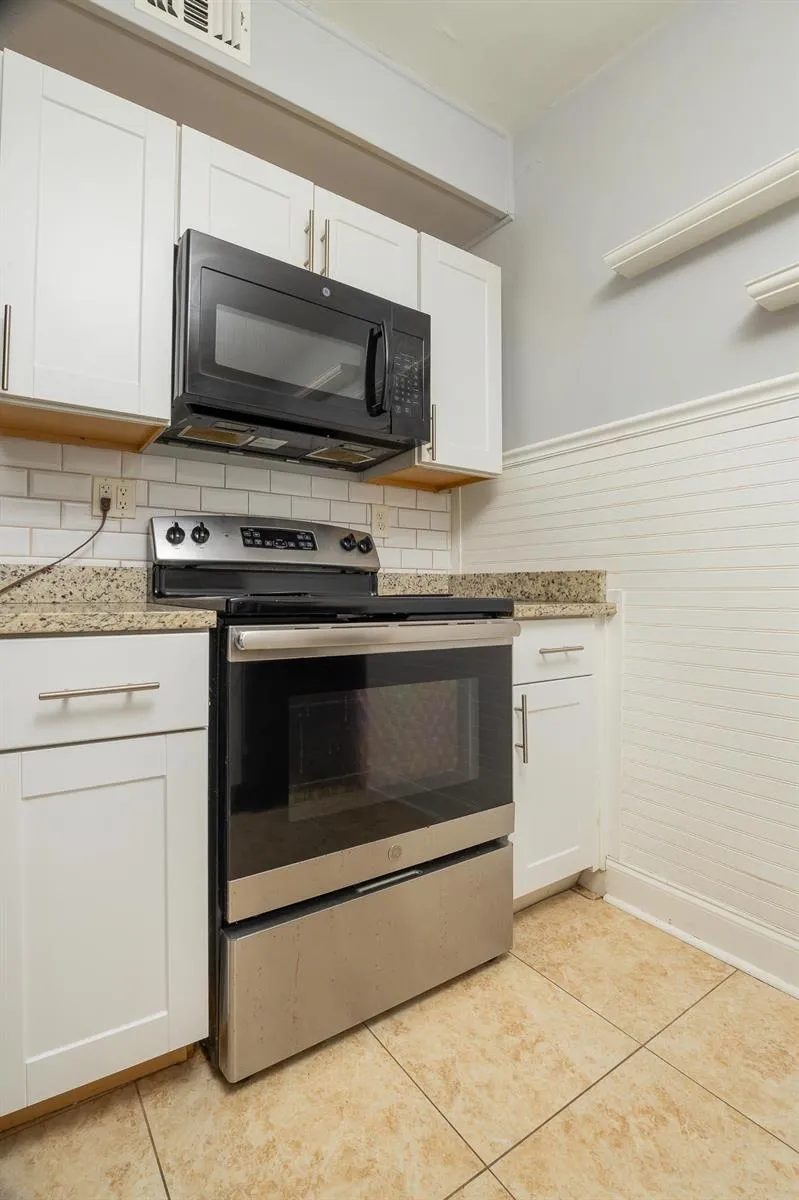 1763 Lawson Road Jacksonville, FL 32246
