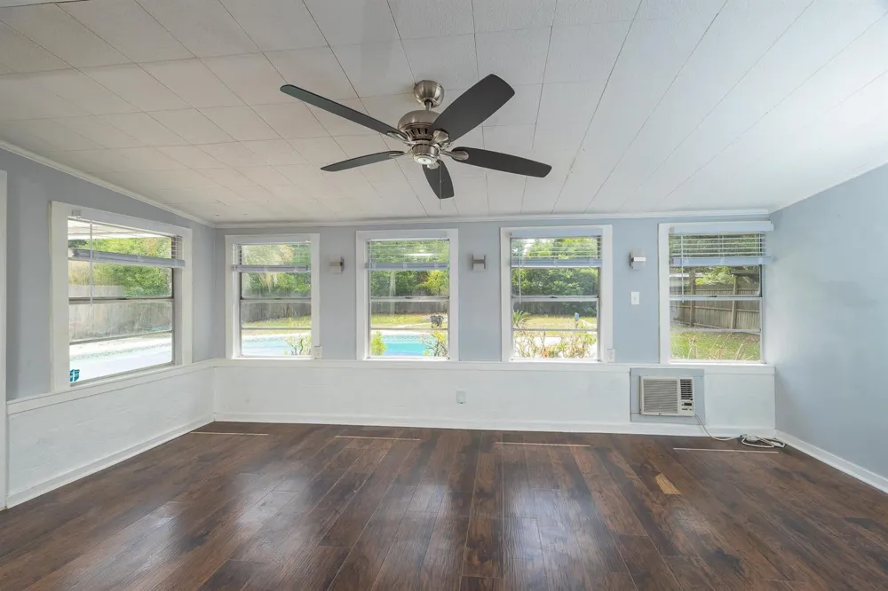 1763 Lawson Road Jacksonville, FL 32246