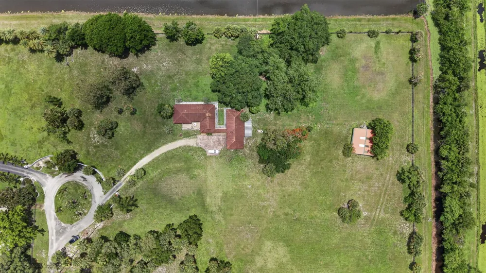 1029 Arabian Drive Loxahatchee, FL 33470