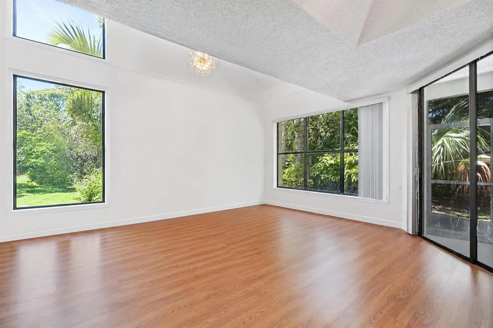 5280 SE Seascape Way #101 Stuart, FL 34997