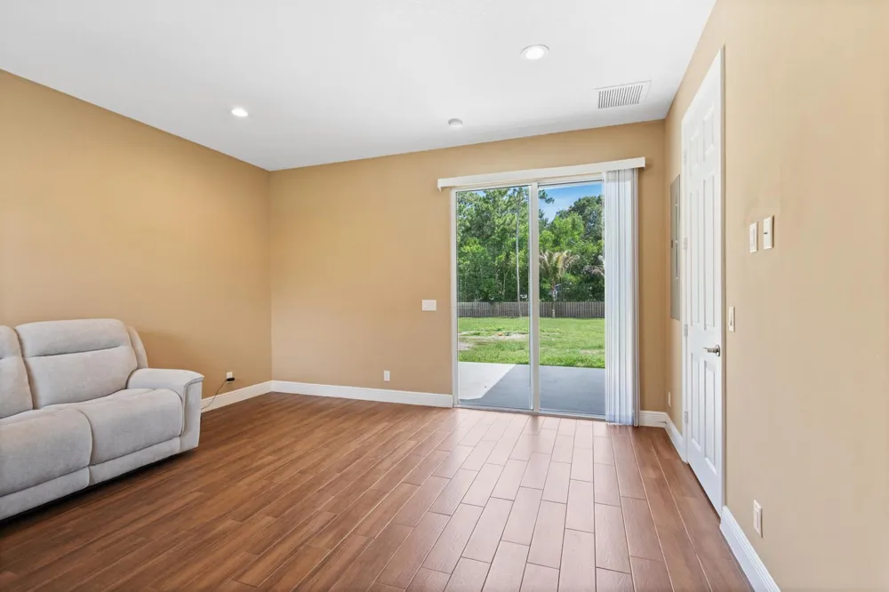 11354 Sandy Run 