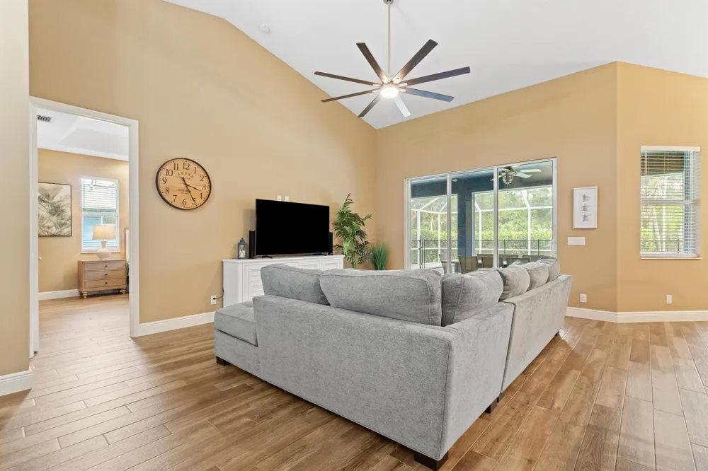11354 Sandy Run 