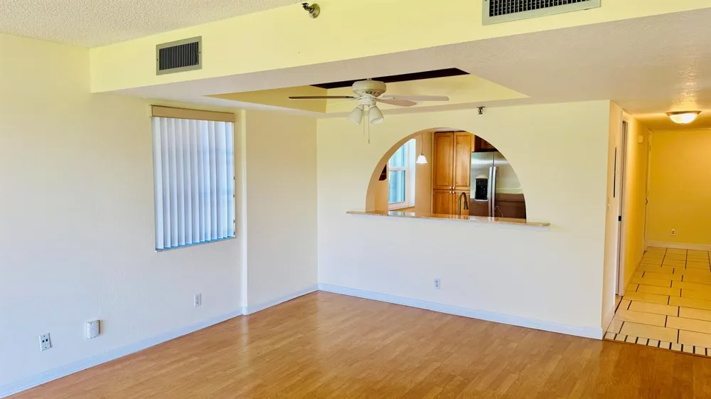 7030 Half Moon Circle #121 Hypoluxo, FL 33462