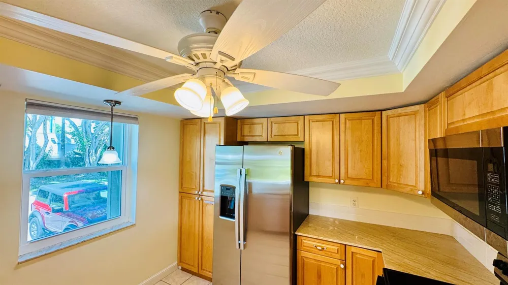 7030 Half Moon Circle #121 Hypoluxo, FL 33462
