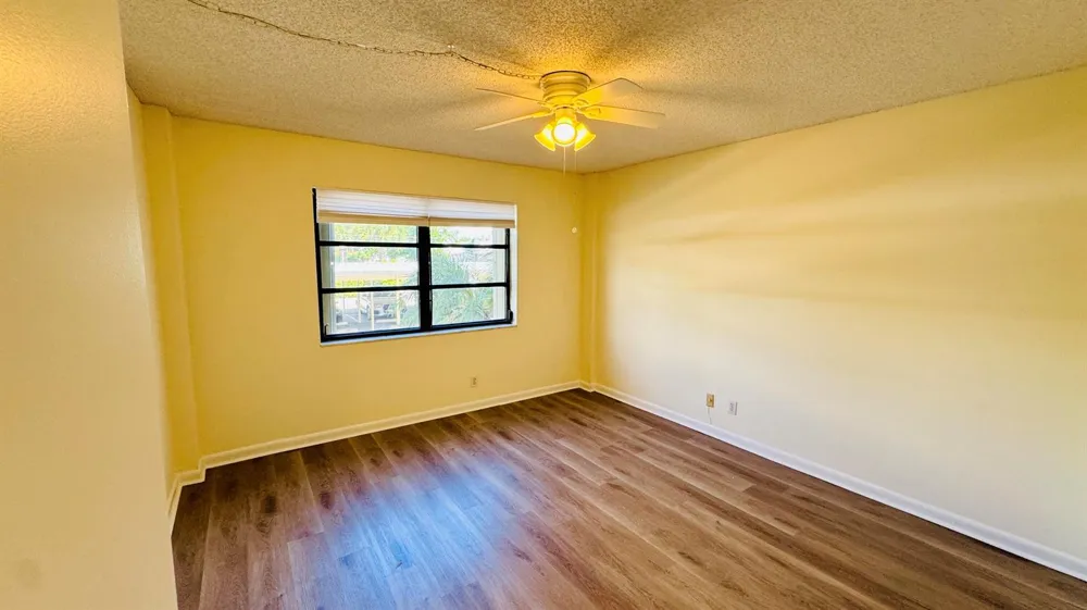 7030 Half Moon Circle #121 Hypoluxo, FL 33462