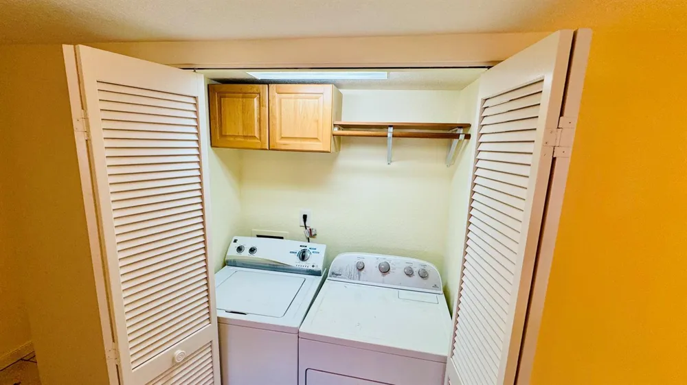 7030 Half Moon Circle #121 Hypoluxo, FL 33462