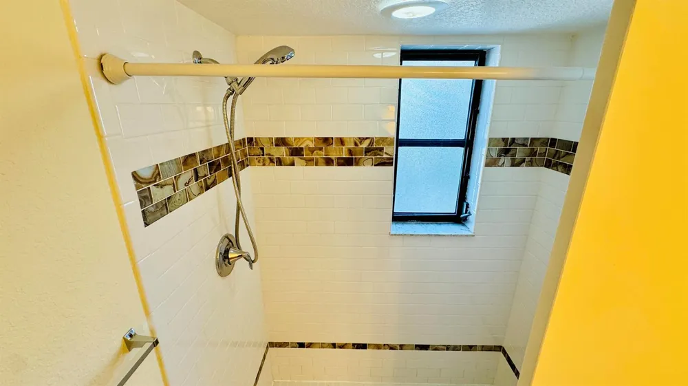 7030 Half Moon Circle #121 Hypoluxo, FL 33462