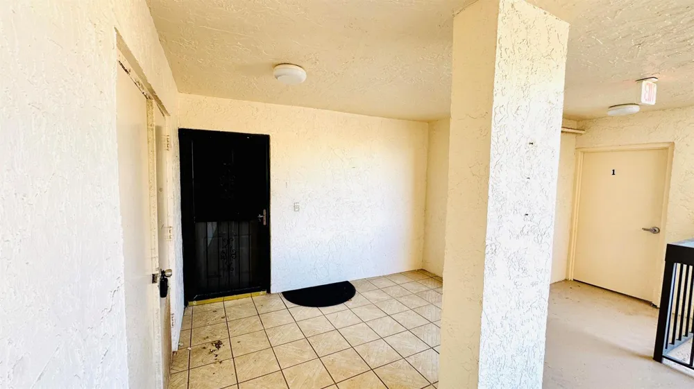 7030 Half Moon Circle #121 Hypoluxo, FL 33462