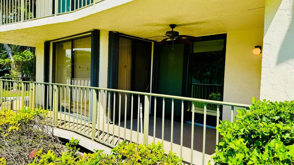 7030 Half Moon Circle #121 Hypoluxo, FL 33462
