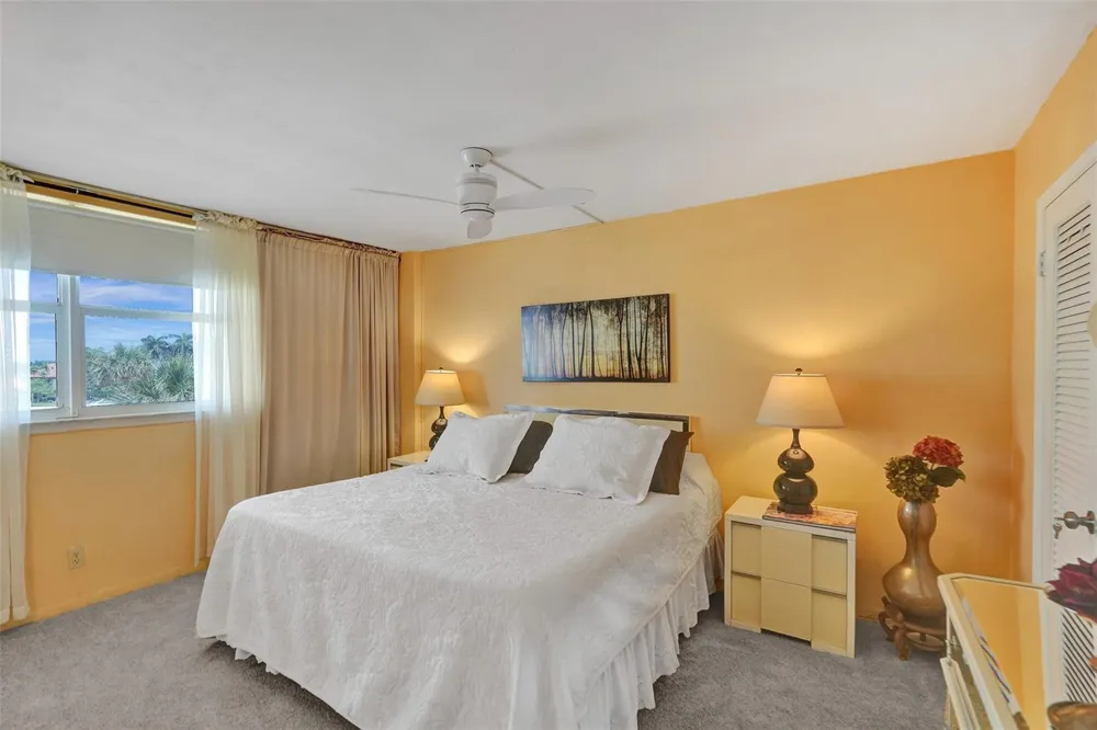 1051 Hillsboro Mile #307e Hillsboro Beach, FL 33062