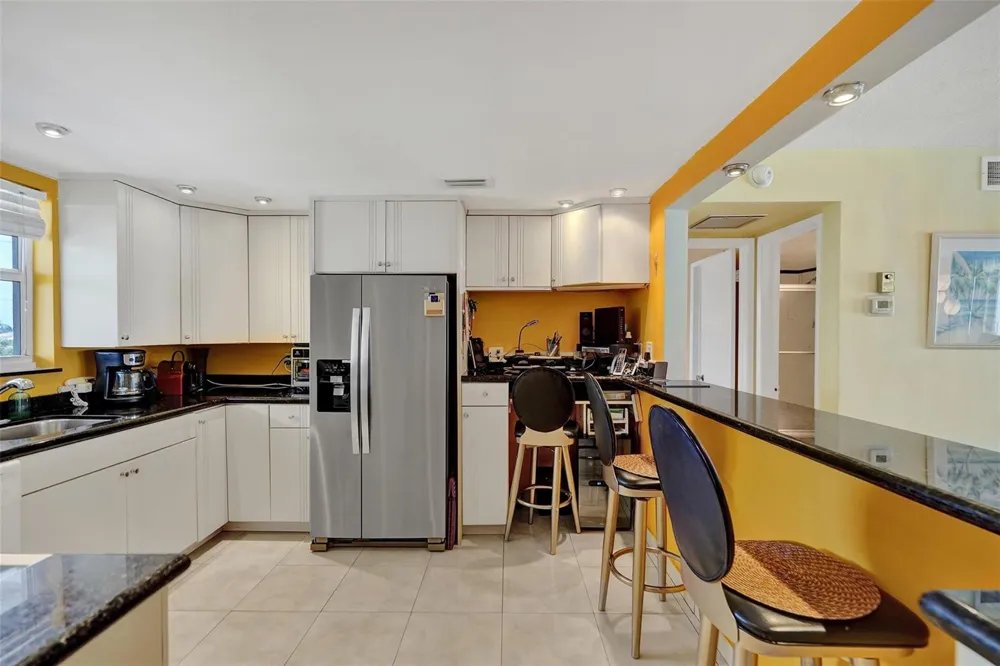 1051 Hillsboro Mile #307e Hillsboro Beach, FL 33062