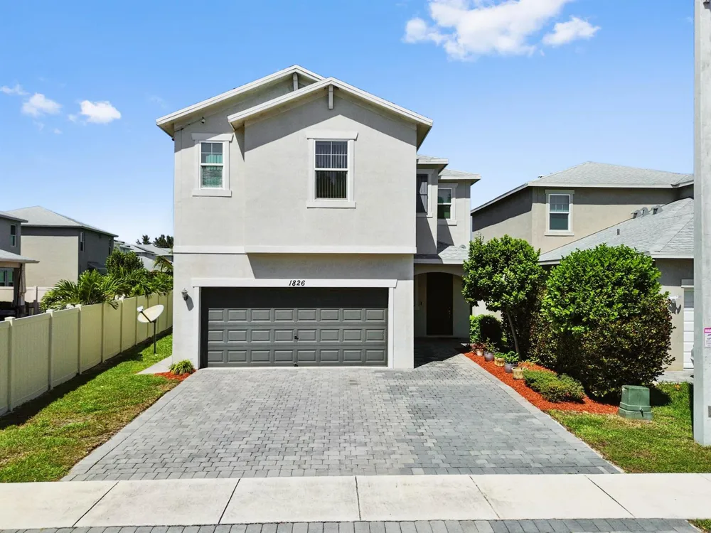 1826 Lake Cove Drive Lake Worth, FL 33460