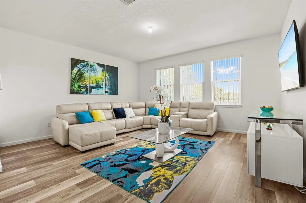 1826 Lake Cove Drive Lake Worth, FL 33460