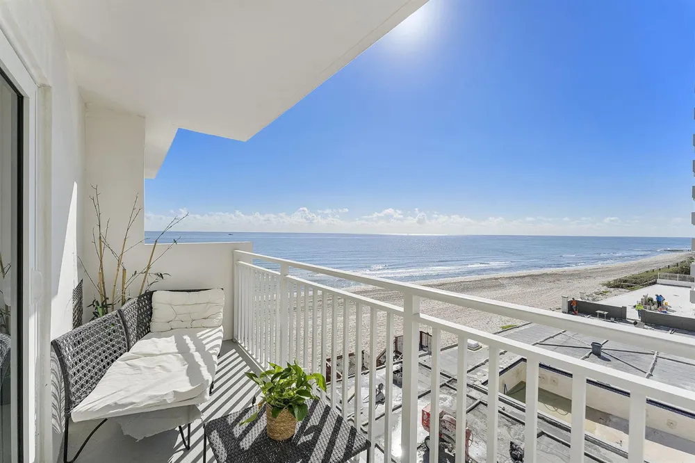 4505 S Ocean Boulevard #307 Highland Beach, FL 33487