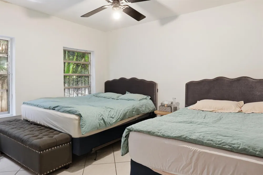 1324 Lenox Avenue Miami Beach, FL 33139