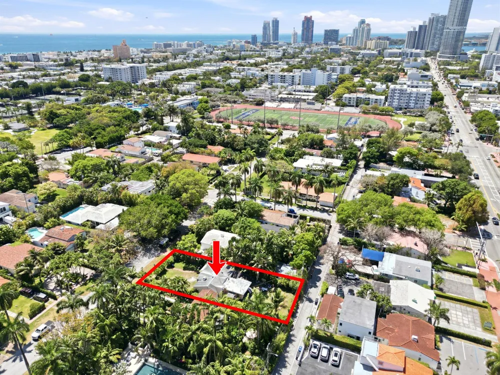 1324 Lenox Avenue Miami Beach, FL 33139
