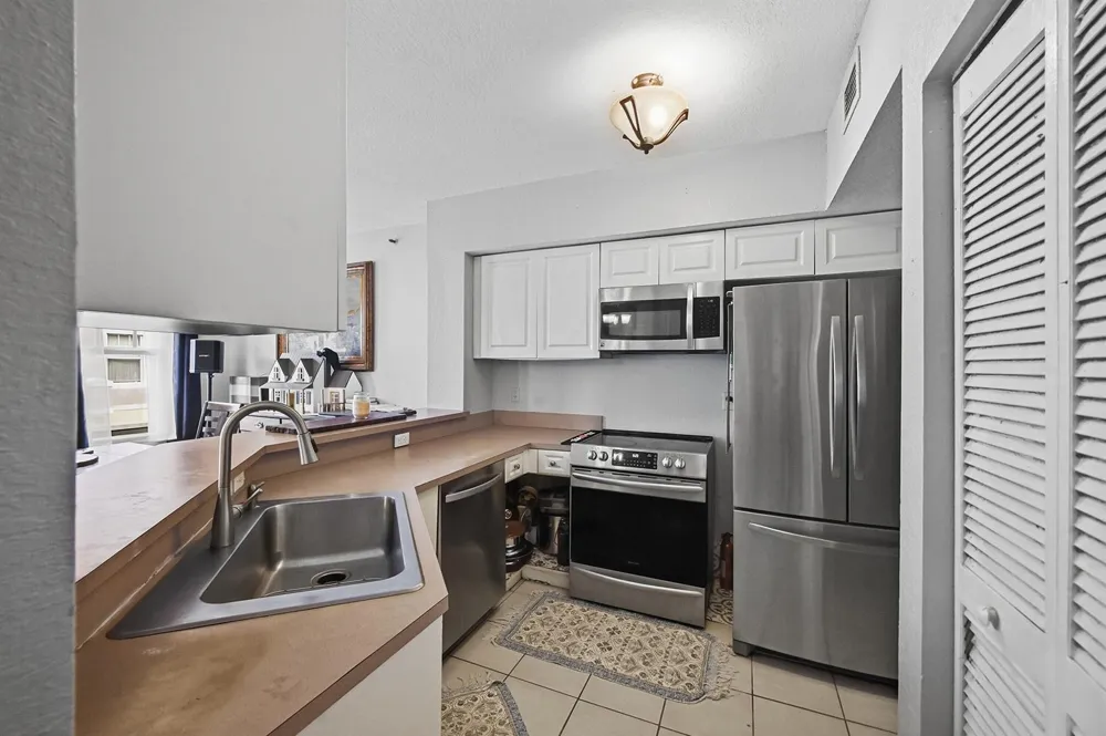 6450 W Sample Road #6450 Coral Springs, FL 33067