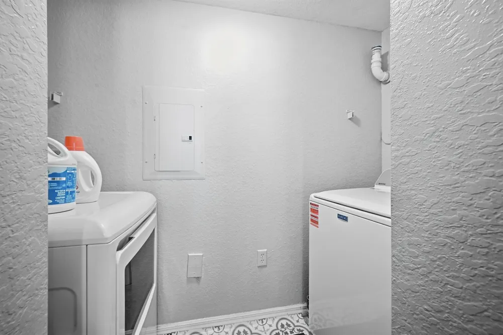 6450 W Sample Road #6450 Coral Springs, FL 33067
