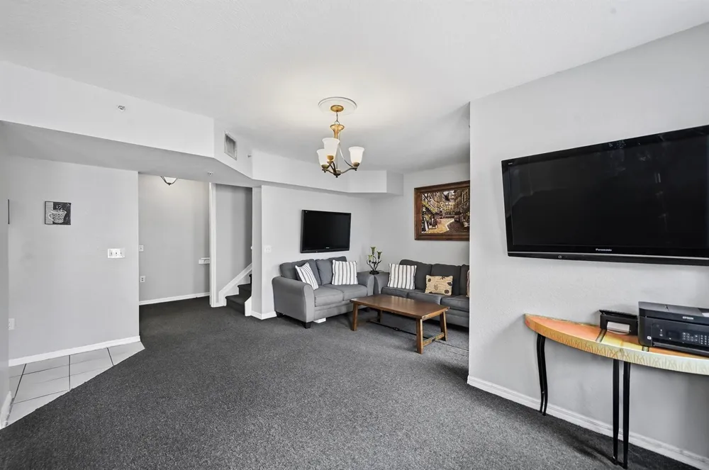 6450 W Sample Road #6450 Coral Springs, FL 33067