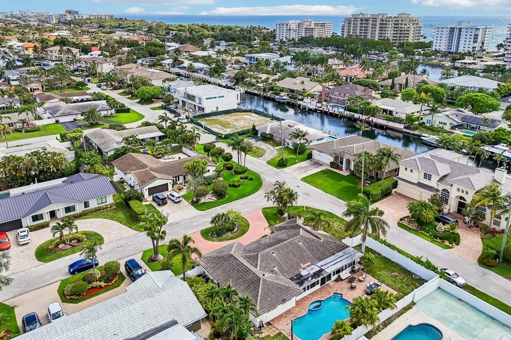 2940 NE 39th Court Lighthouse Point, FL 33064