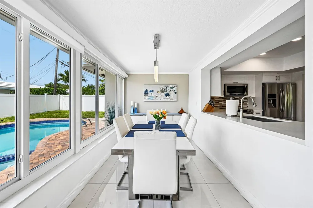 2940 NE 39th Court Lighthouse Point, FL 33064
